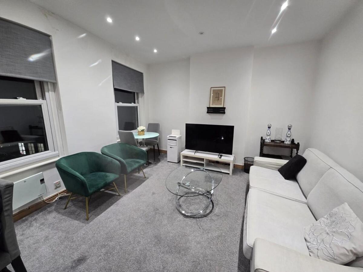 Estatesmen Mount Street Mayfair Flat Londra
