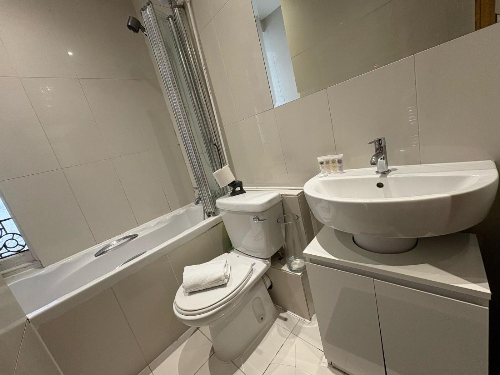 Appartamento Estatesmen Mount Street Mayfair Flat Londra