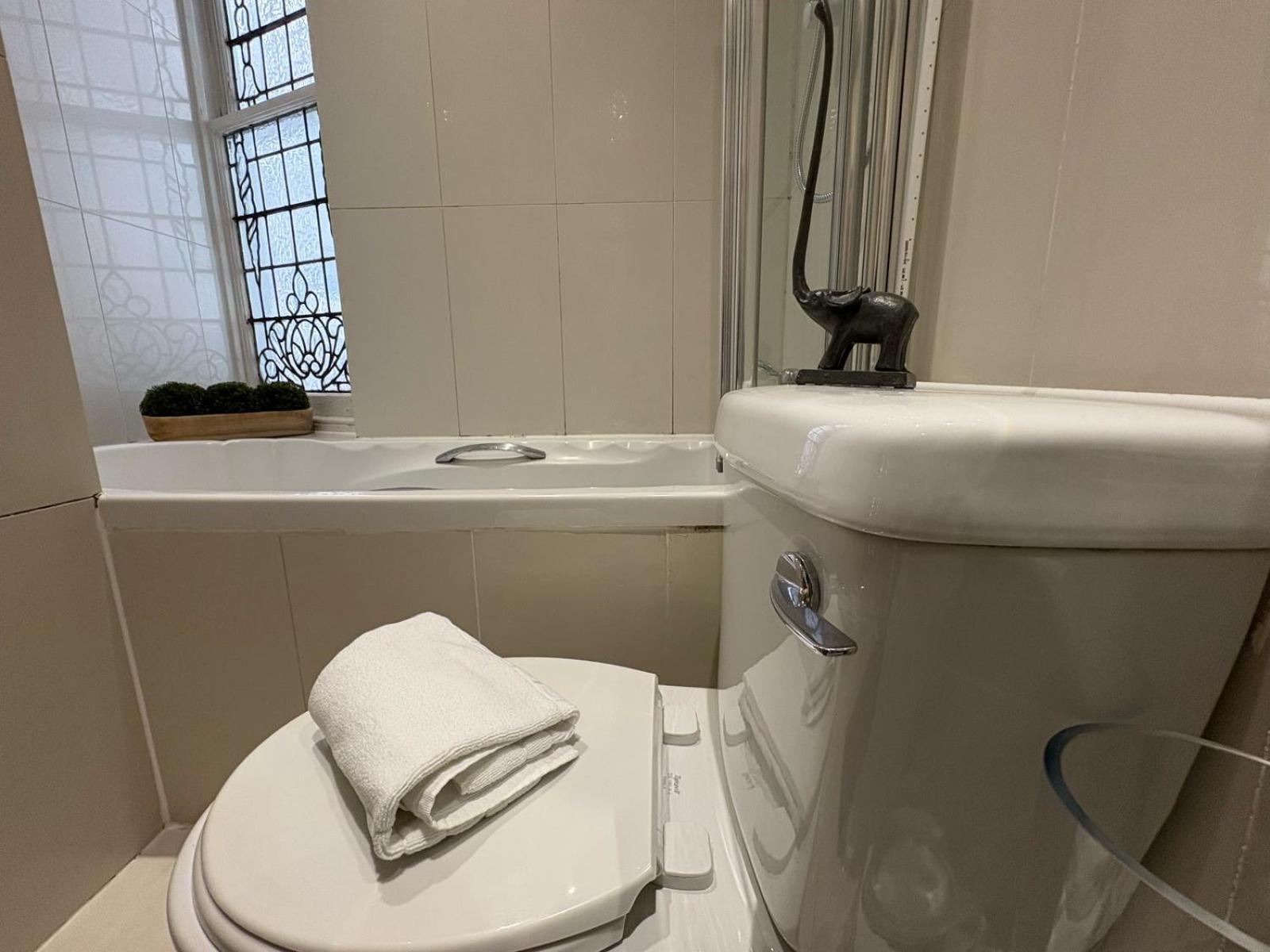 Appartamento Estatesmen Mount Street Mayfair Flat